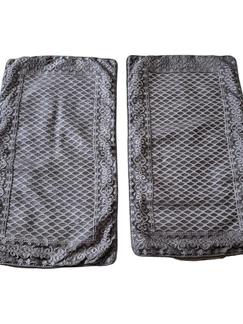 2 J Queen New York Modern Pillow Shams King Gray Charcoal Geometric Honeycomb
